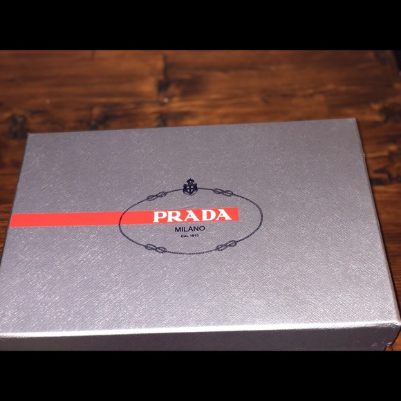 Prada Comfortable espadrilles !!! - Picture 7 of 7